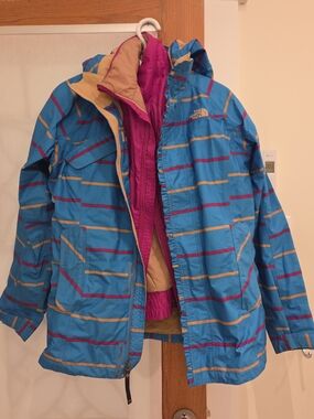 The North Face Women's Ski HiVent Shell With Detachable Insulated Jacket, US M